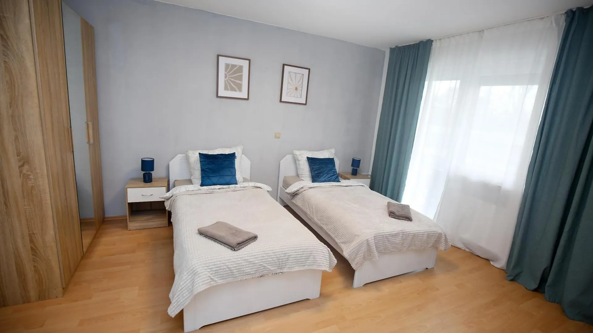 Gemuetliche Monteurwohnung Mit Terrasse Alzenau in Unterfranken 0*,