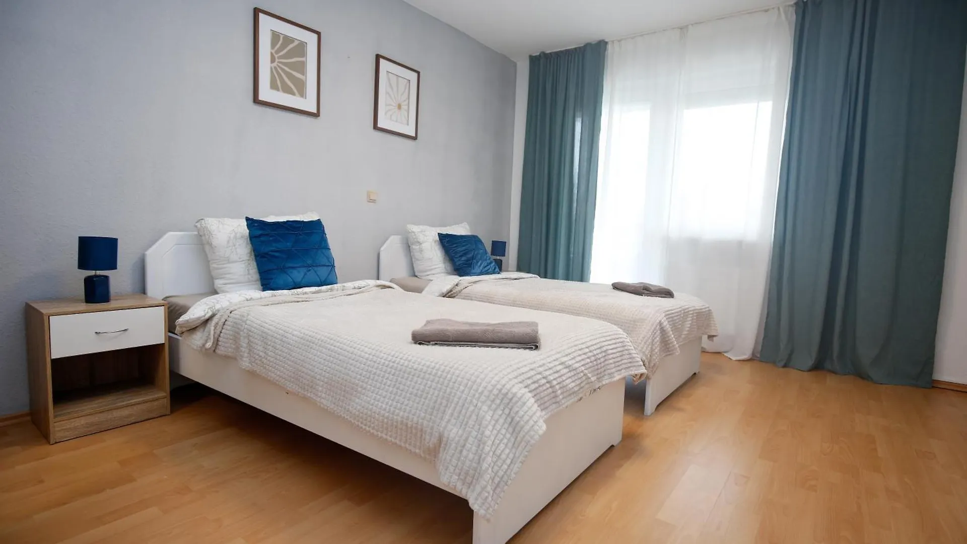Gemuetliche Monteurwohnung Mit Terrasse Alzenau in Unterfranken